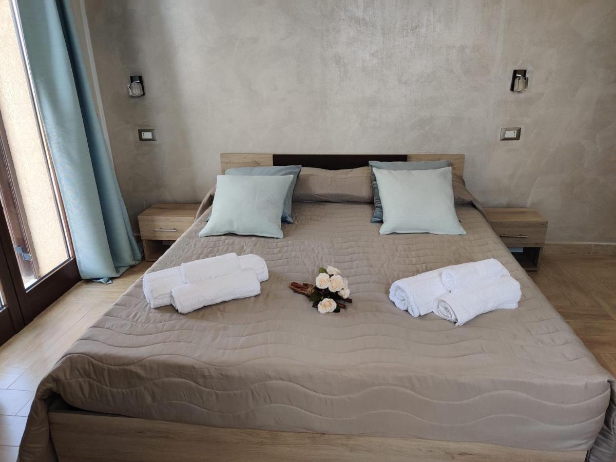 Bed and Breakfast Raggi Di Sole à Custonaci Extérieur photo