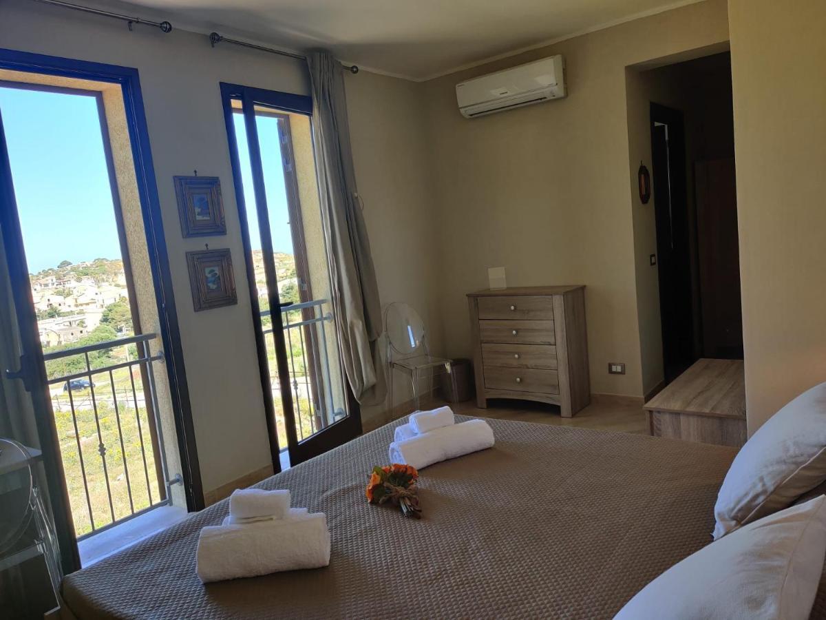 Bed and Breakfast Raggi Di Sole à Custonaci Extérieur photo