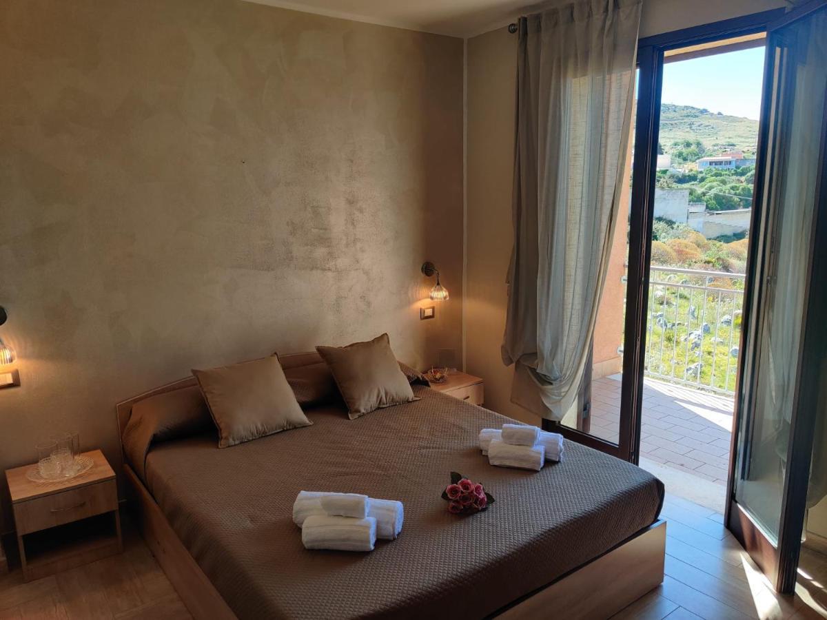 Bed and Breakfast Raggi Di Sole à Custonaci Extérieur photo