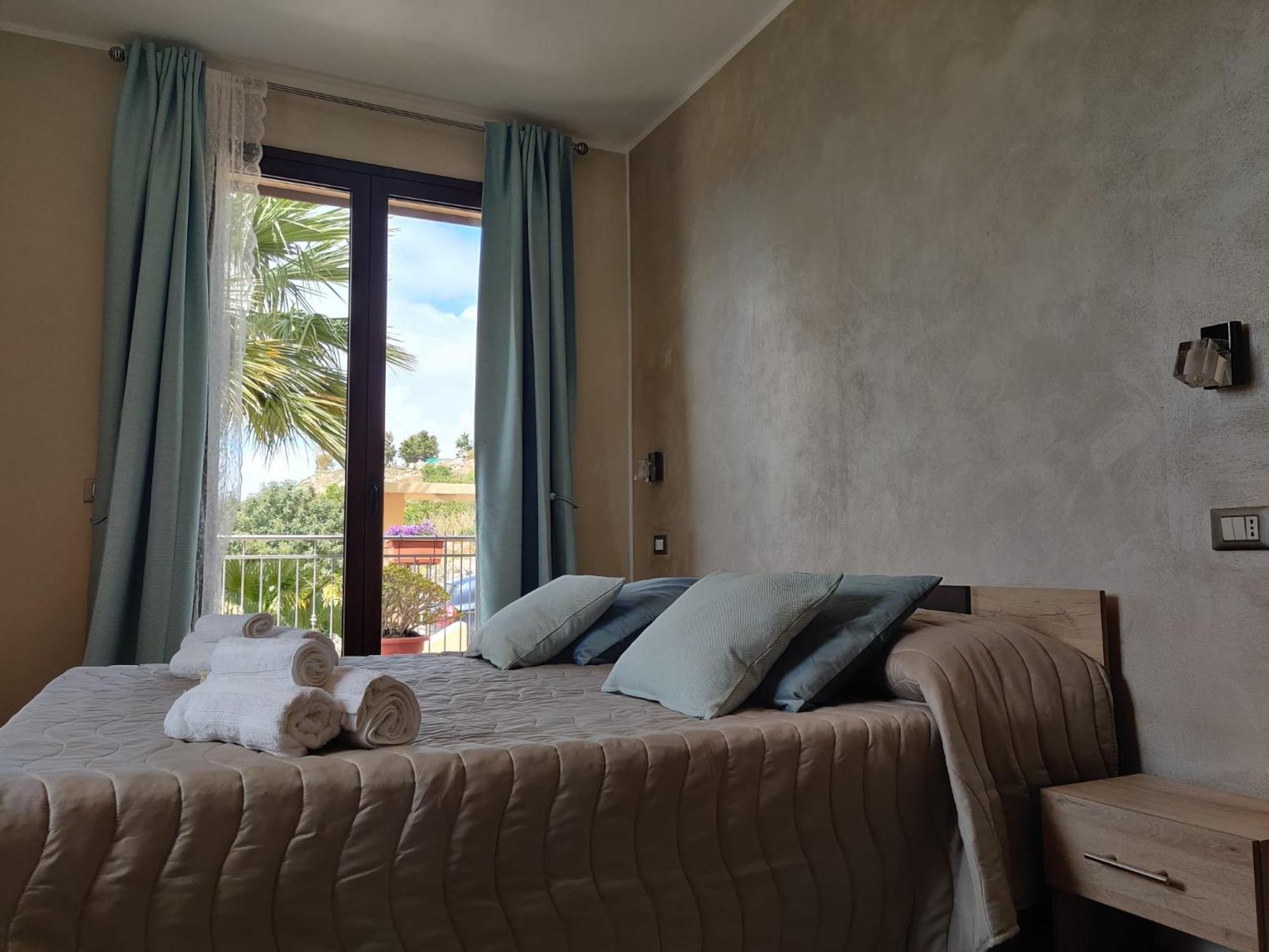Bed and Breakfast Raggi Di Sole à Custonaci Extérieur photo