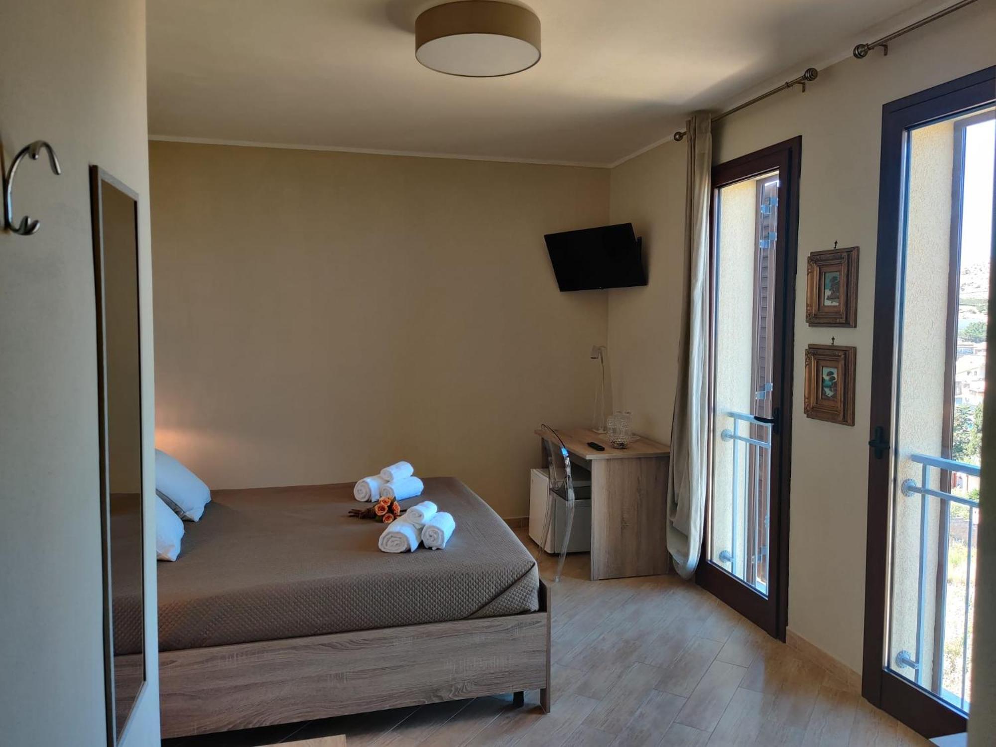Bed and Breakfast Raggi Di Sole à Custonaci Chambre photo